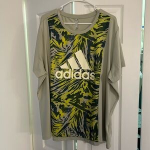 BNWOT Adidas Women’s Size 3X Aeroready T-shirt Tee Top